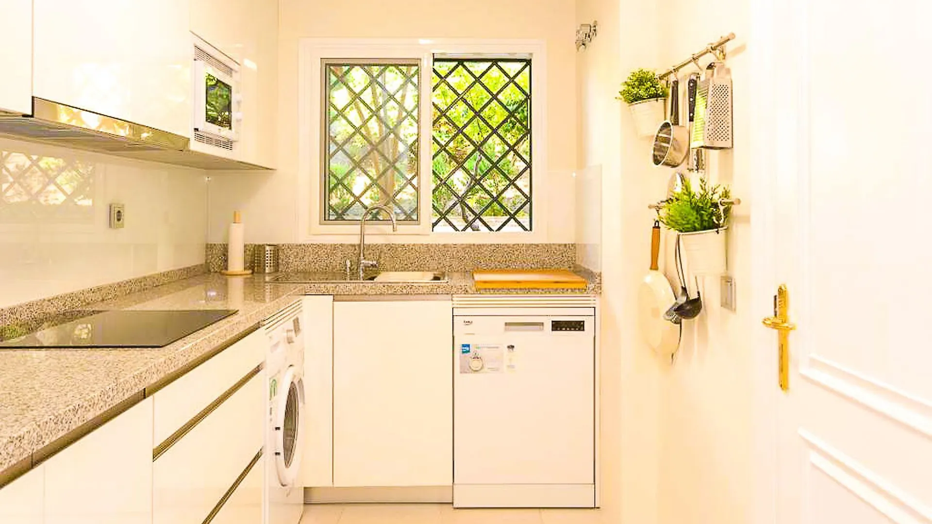 Apartment Oleholidays Apartamento Aloha Gardens Marbella