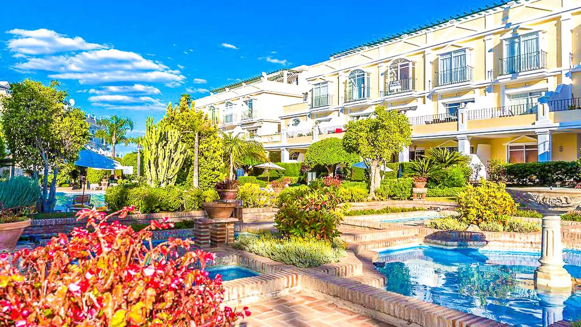 Oleholidays Apartamento Aloha Gardens ماربيا